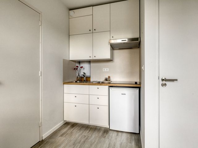 Ank van der Moerstraat 31C, Amsterdam