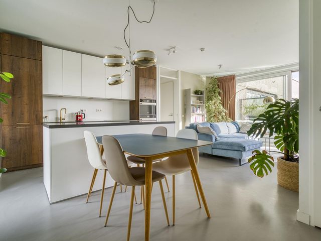 Srefidensiplein 232, Amsterdam