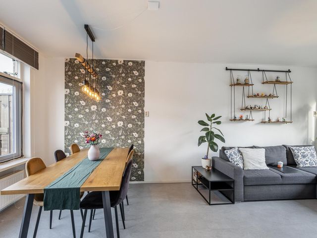 President Kennedystraat 13, Sint-Maartensdijk