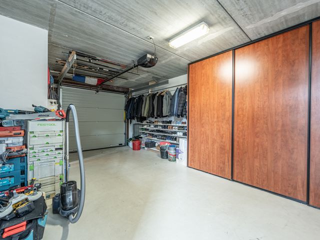 Van Hobokenhaven 10, Barendrecht