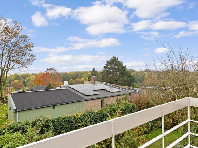 Hoofdbank 17, Klimmen