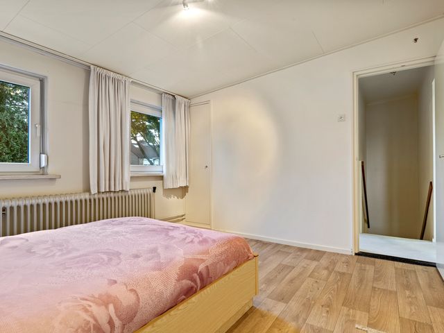 Hoofdbank 17, Klimmen