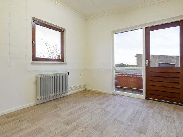 Hoofdbank 17, Klimmen