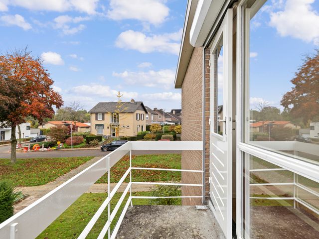 Hoofdbank 17, Klimmen