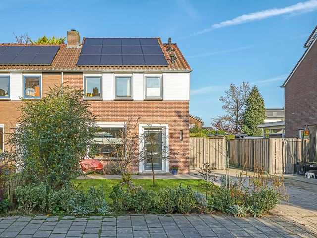 Salviastraat 7, Lent