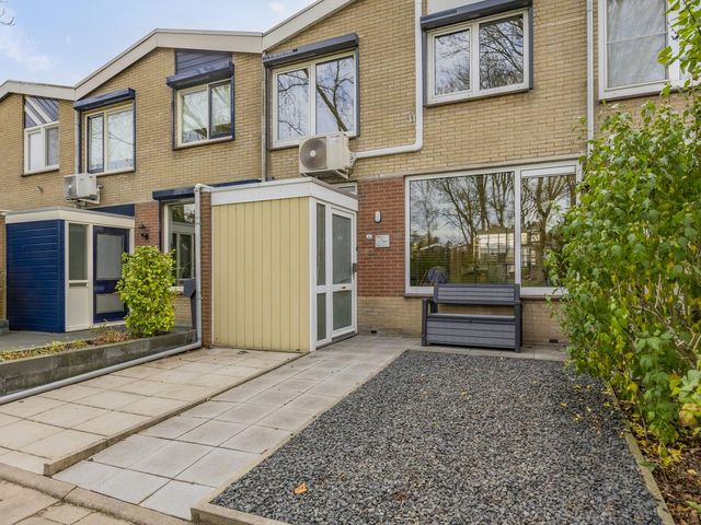 Zuidster 3, Puttershoek