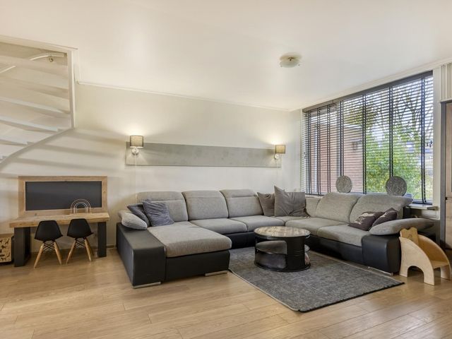 Zuidster 3, Puttershoek