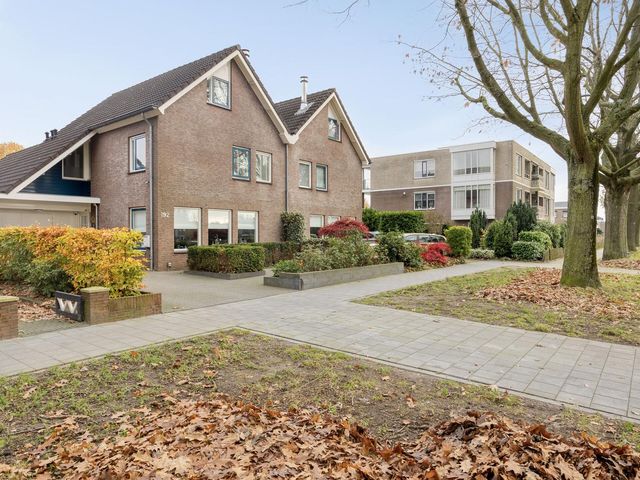 Oranjeweg 192, Rheden