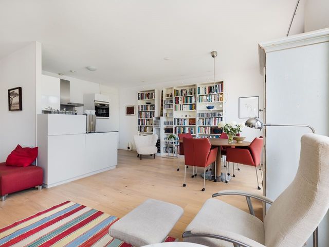 Bellevuelaan 327, Haarlem