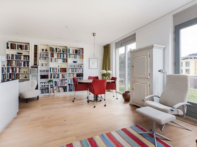 Bellevuelaan 327, Haarlem