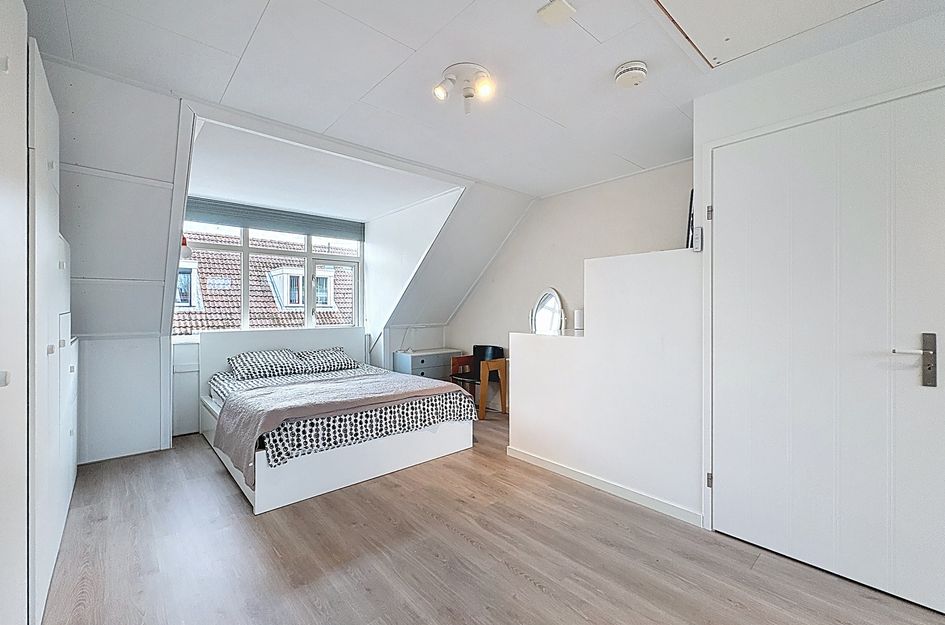 A.L. Dyserinckstraat 72