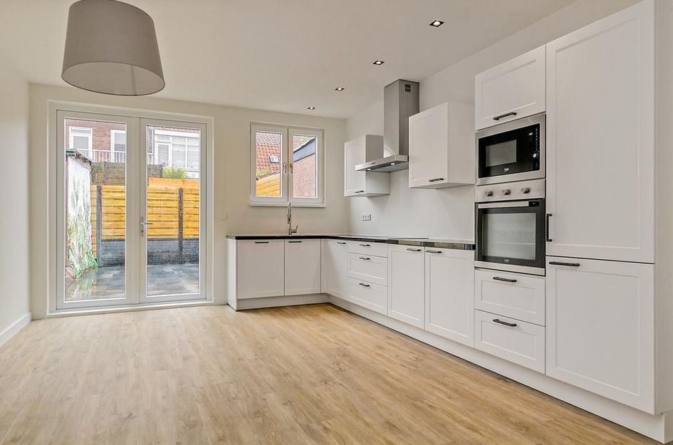 Waldeck Pyrmontstraat 53