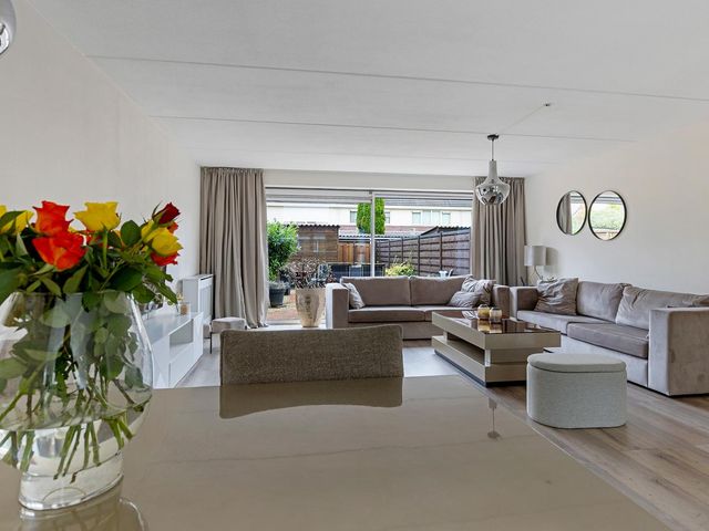 Ed Hoornikstraat 12, Almere