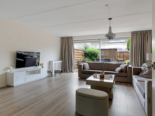 Ed Hoornikstraat 12, Almere