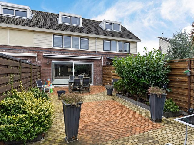 Ed Hoornikstraat 12, Almere