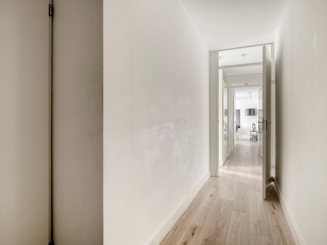 Bulgersteyn 7083, Rotterdam