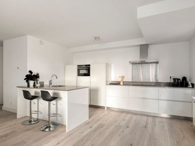 Bulgersteyn 7083, Rotterdam