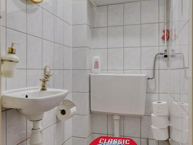 Wijnruitweg 16, Tilburg