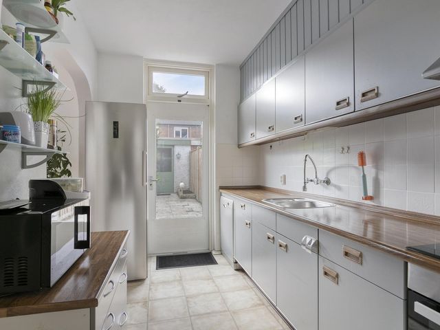 Wijnruitweg 16, Tilburg