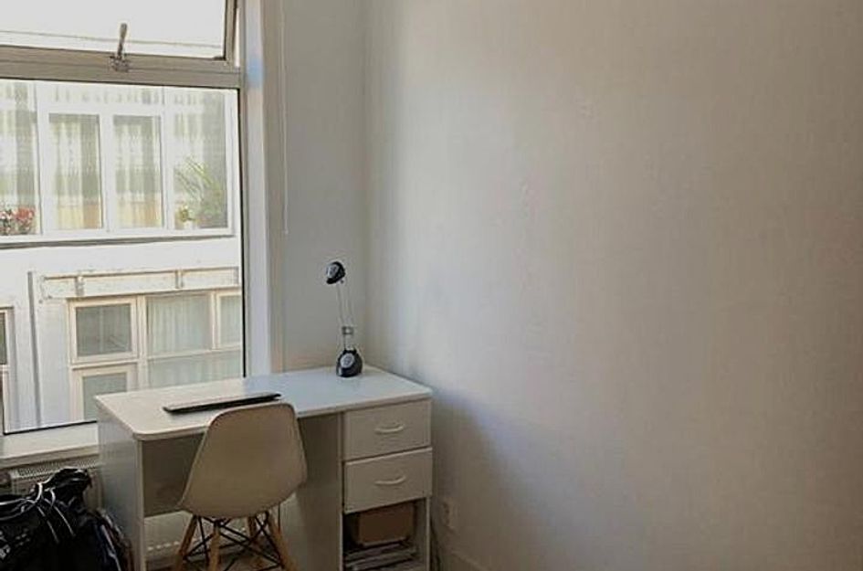 Van der Woudestraat 85