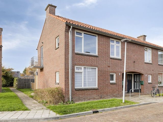 Asterstraat 21I, Hengelo