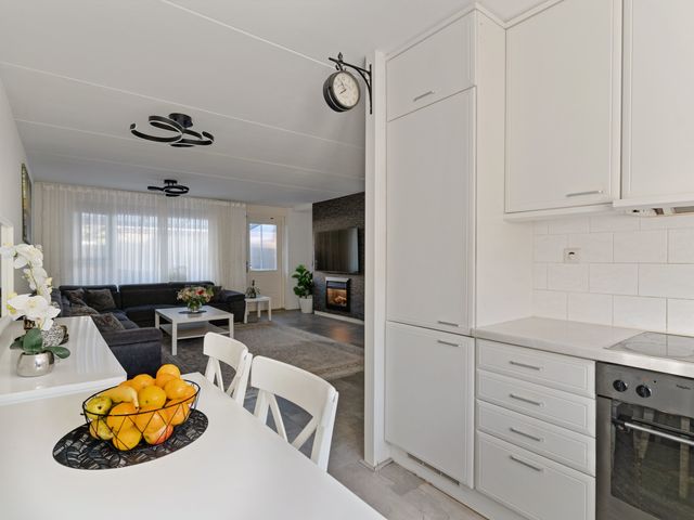 Riedertuin 70, Barendrecht