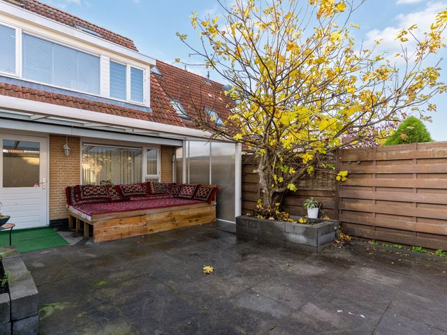 Riedertuin 70, Barendrecht