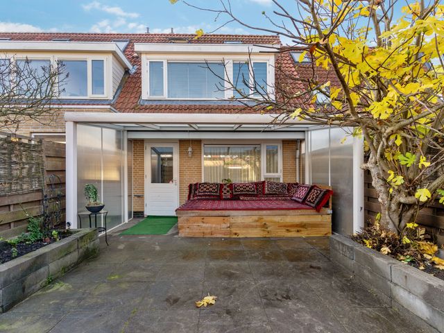 Riedertuin 70, Barendrecht