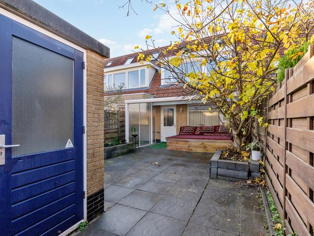 Riedertuin 70, Barendrecht