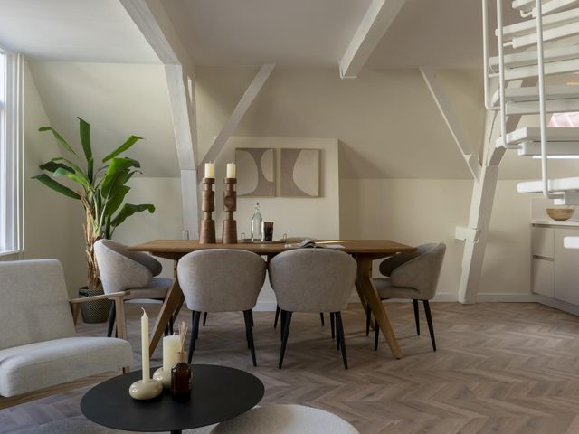 Hogewoerd 131B, Leiden