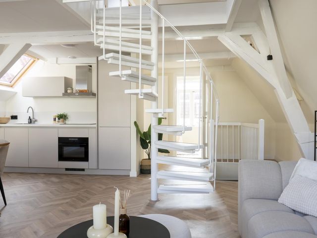 Hogewoerd 131B, Leiden