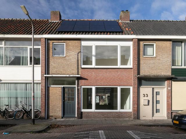 Bloemfonteinstraat 35, Tilburg