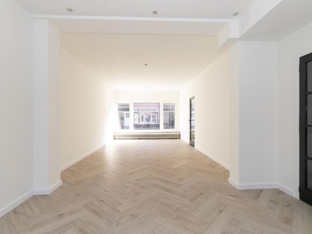 Bloemfonteinstraat 35, Tilburg