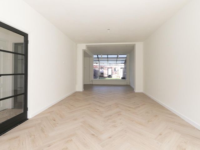 Bloemfonteinstraat 35, Tilburg