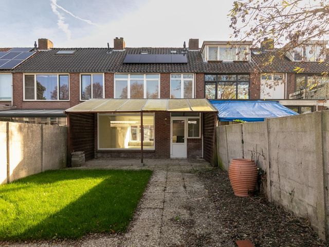 Bloemfonteinstraat 35, Tilburg