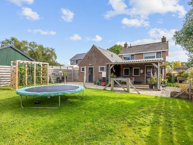 De Roe 6, Grootegast