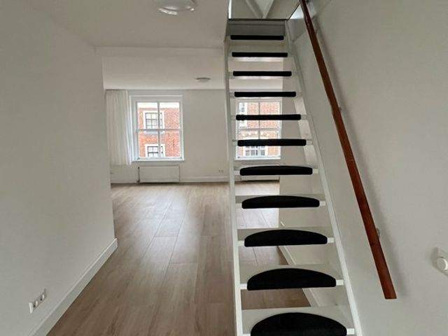 Oude Langendijk 7A2, Delft