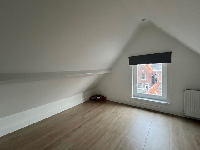 Oude Langendijk 7A2, Delft