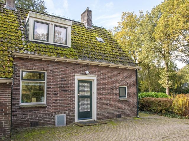 Witte Menweg 3, Geesbrug