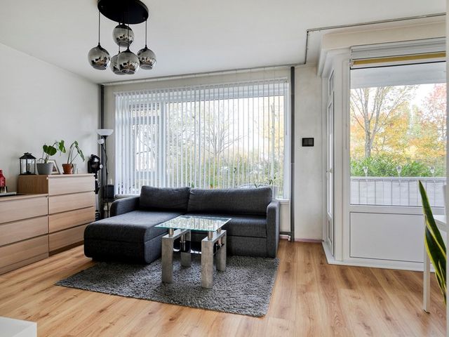 Erasmusplein 156, Den Haag