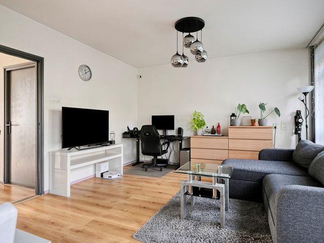 Erasmusplein 156, Den Haag