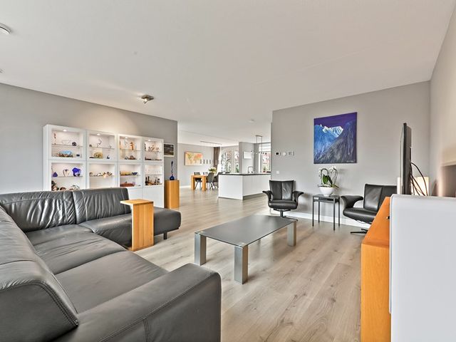 Maaslandse Dam 31, Maasland