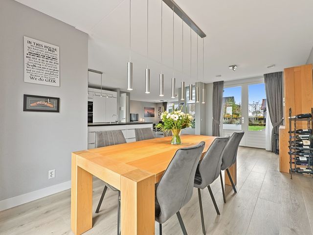 Maaslandse Dam 31, Maasland