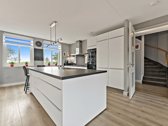 Maaslandse Dam 31, Maasland