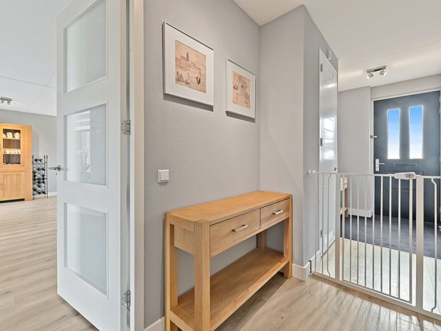 Maaslandse Dam 31, Maasland