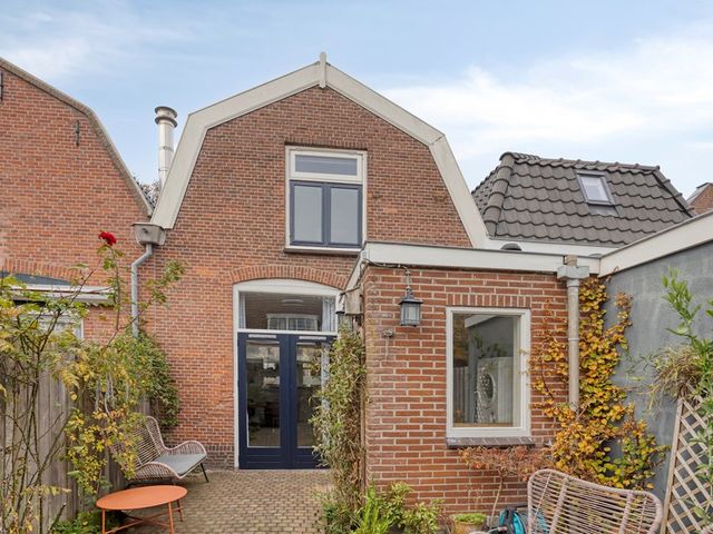 Dr. van Rhijnstraat 12, Leiderdorp