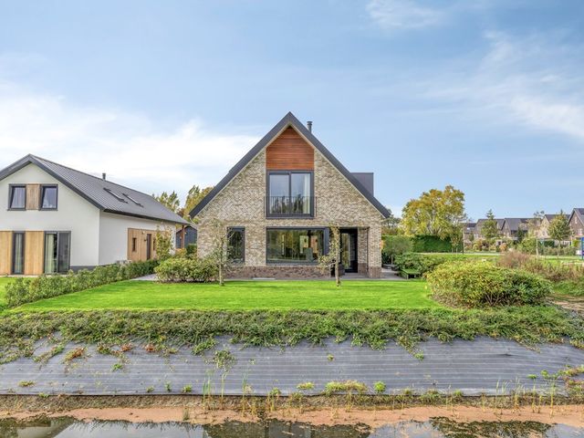 Meentdijk 21A, Veenendaal