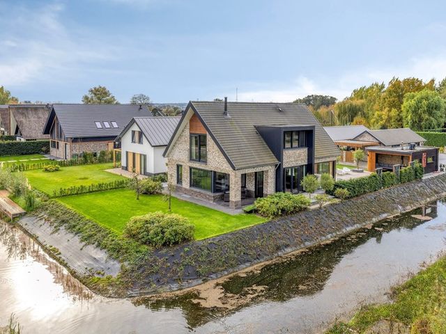 Meentdijk 21A, Veenendaal