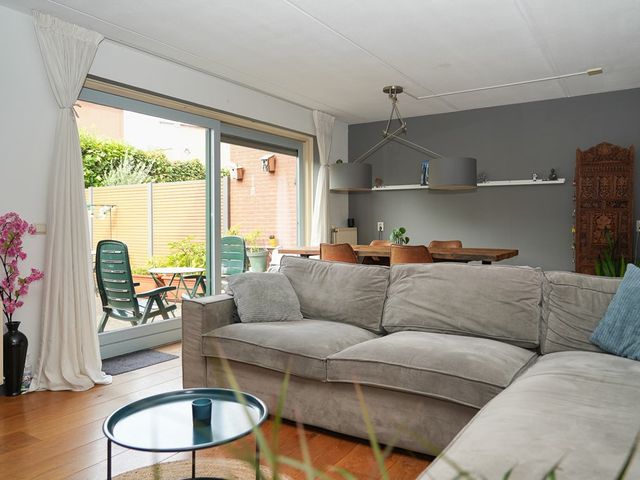 Jurastraat 12, Woerden