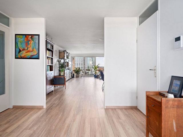 Gedempte Zalmhaven 833, Rotterdam